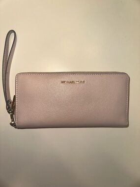 Michael Kors Pale Pink Saffiano Zip Wristlet Wallet